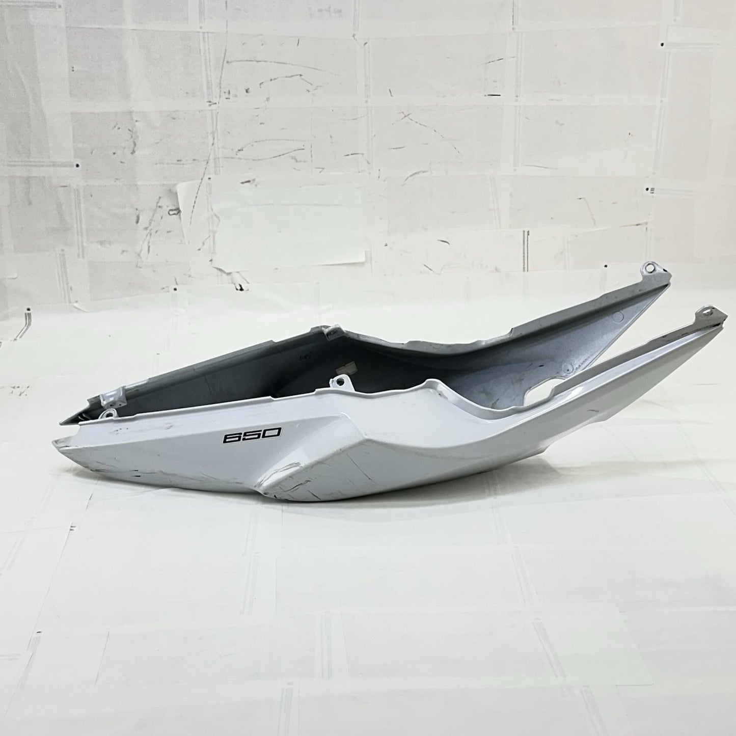 2017 - 2023 KAWASAKI NINJA EX650 TAIL FAIRINGS REAR LEFT RIGHT PLASTICS WHITE