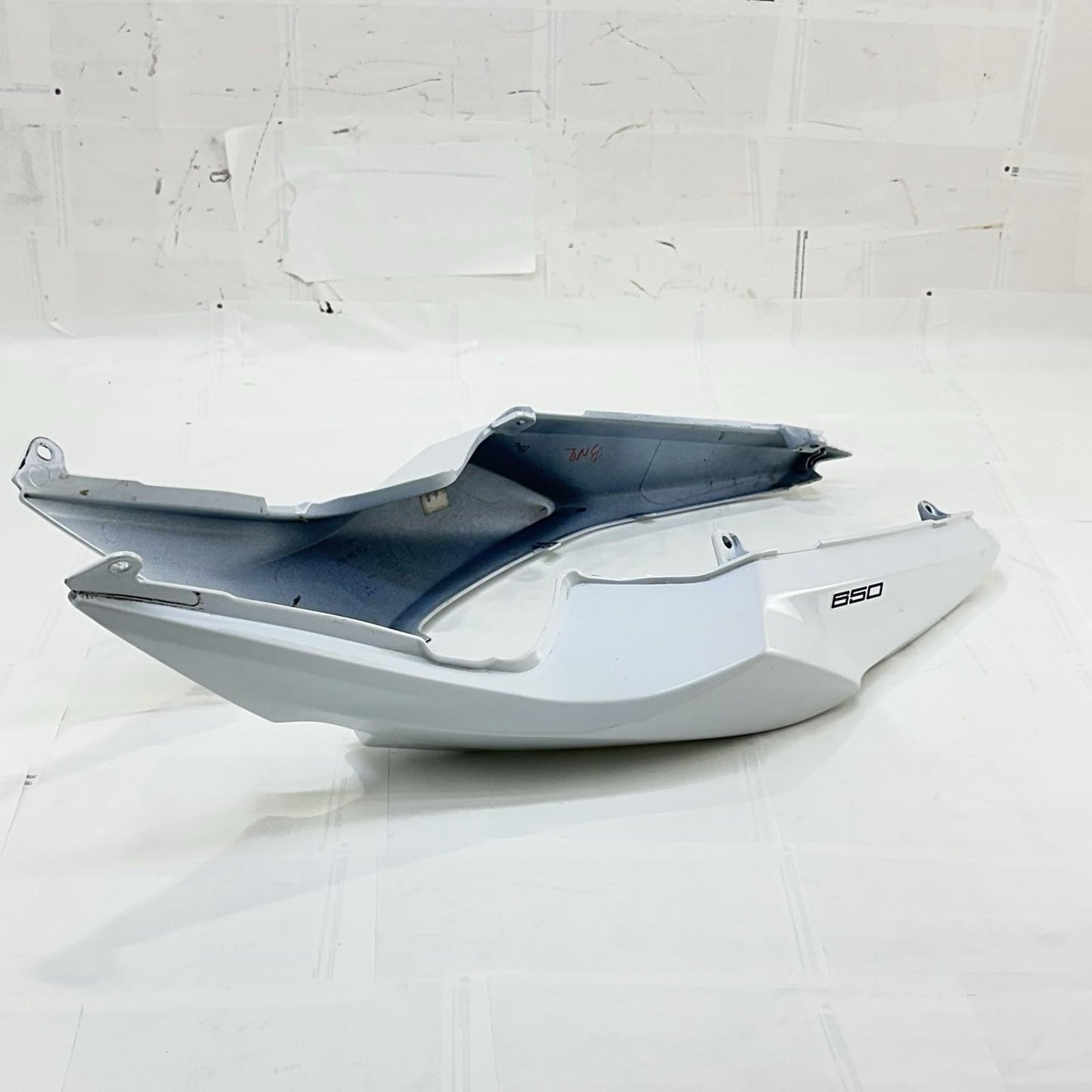2017 - 2023 KAWASAKI NINJA EX650 TAIL FAIRINGS REAR LEFT RIGHT PLASTICS WHITE