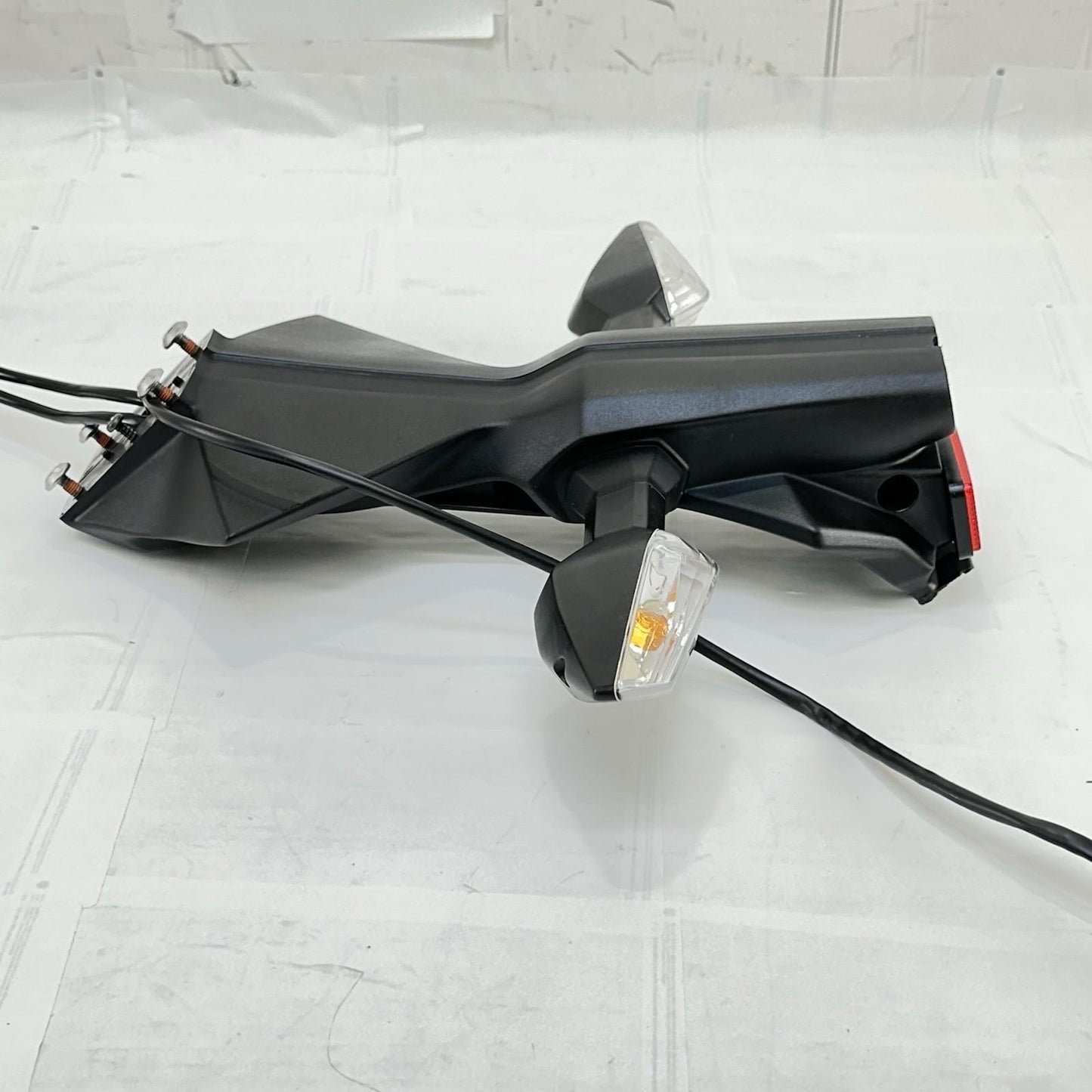2017 - 2023 KAWASAKI NINJA EX650 REAR TAIL TURN SIGNALS BACK REFLECTOR *DAMAGED*