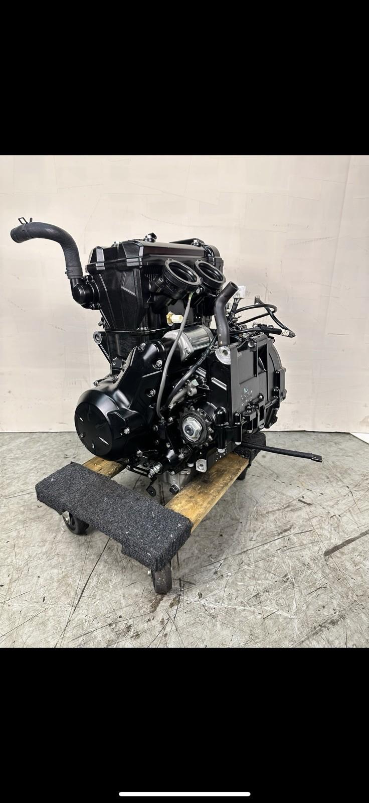 2020 - 2025 KAWASAKI EX650 ENGINE COMPLETE MOTOR TESTED STOCK *30 DAY WARRANTY*