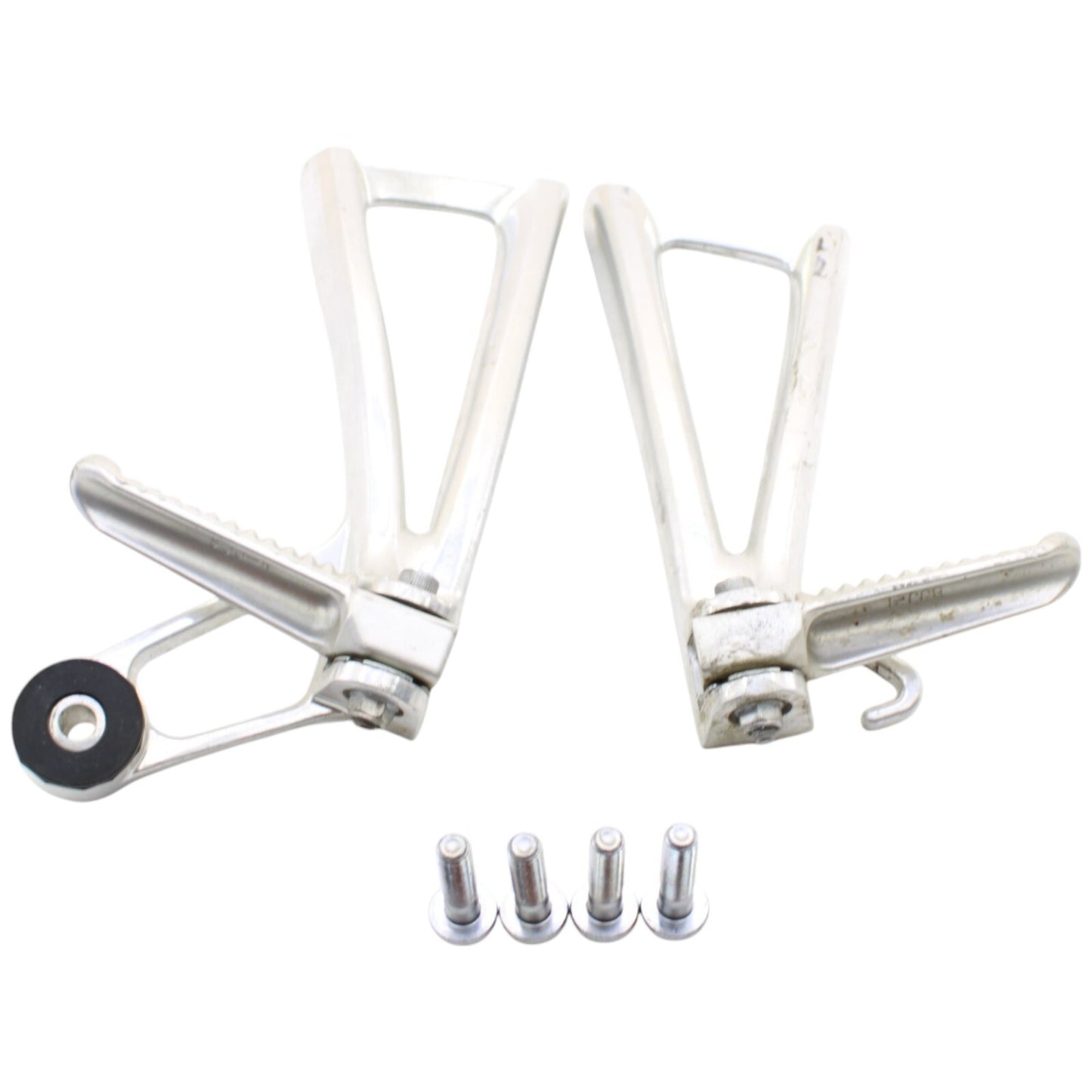 03-05 YAMAHA YZF R6 06-09 R6S PASSENGER PEGS REAR BACK SET PAIR SILVER BOLTS