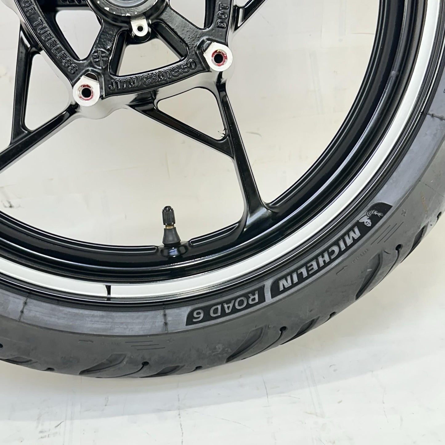 2017 - 2023 KAWASAKI NINJA EX650 FRONT WHEEL RIM TIRE RUBBER BLACK STOCK