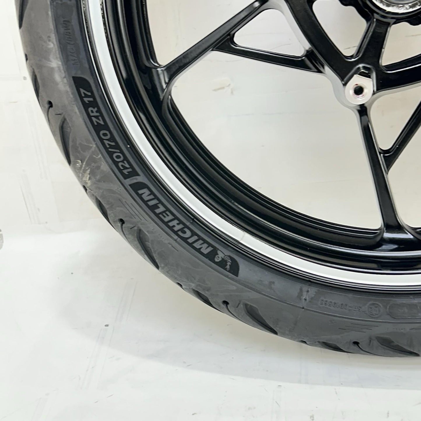 2017 - 2023 KAWASAKI NINJA EX650 FRONT WHEEL RIM TIRE RUBBER BLACK STOCK