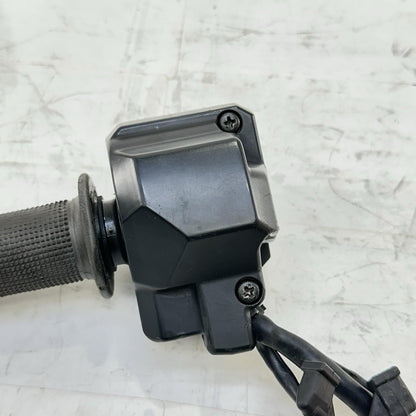 2017 - 2019 HONDA CBR1000RR THROTTLE CONTROL GRIP RIGHT START STOP SWITCH