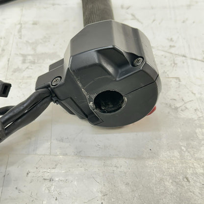 2017 - 2019 HONDA CBR1000RR THROTTLE CONTROL GRIP RIGHT START STOP SWITCH