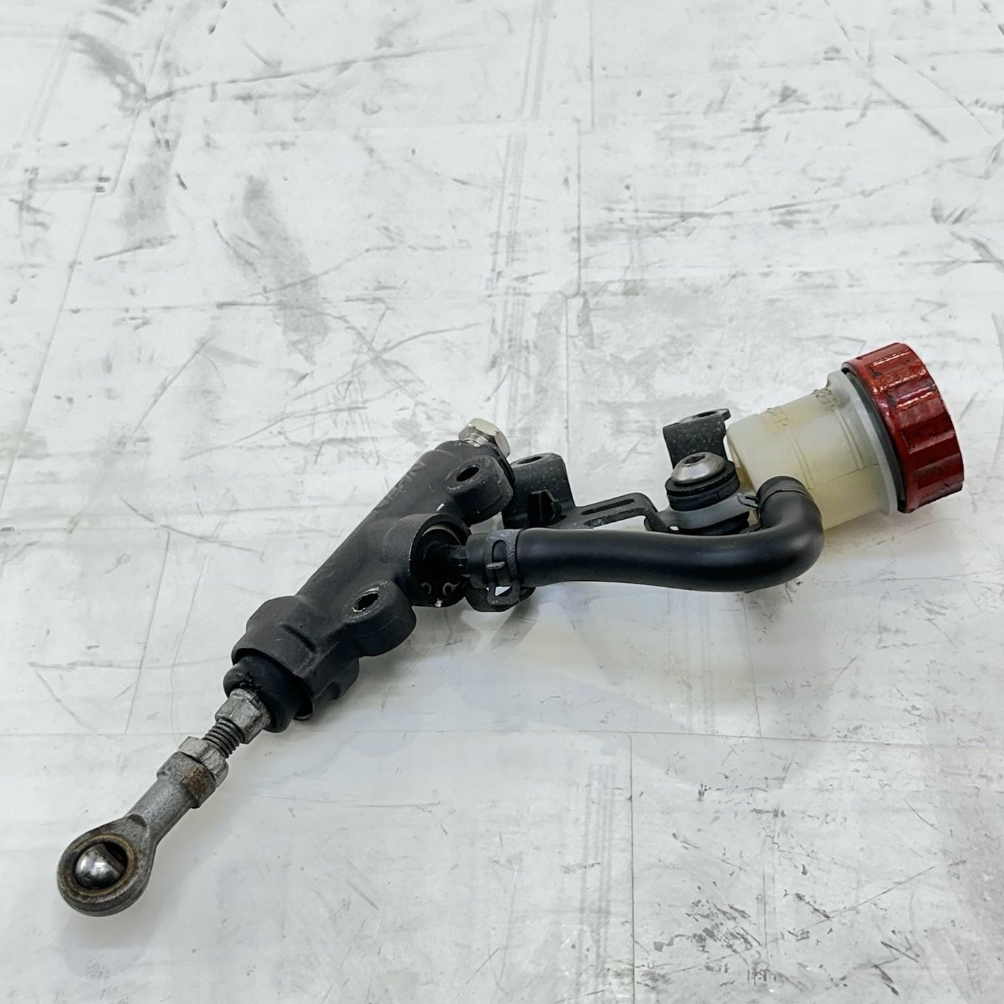 2017 - 2019 HONDA CBR1000RR REAR BRAKE MASTER CYLINDER BACK RESERVOIR STOCK