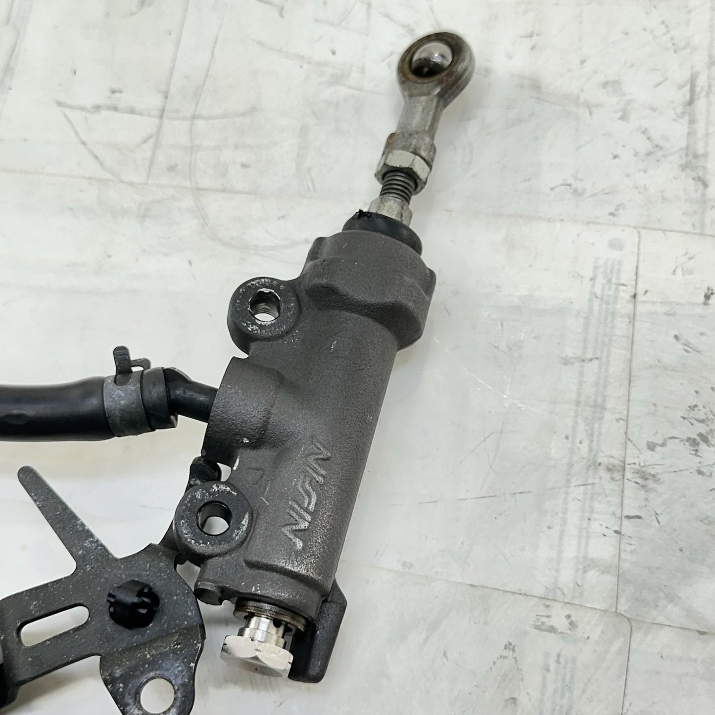 2017 - 2019 HONDA CBR1000RR REAR BRAKE MASTER CYLINDER BACK RESERVOIR STOCK