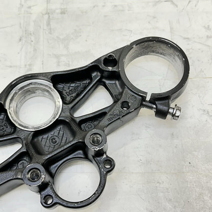 2017 - 2019 HONDA CBR1000RR FORK CLAMP UPPER TRIPLE TREE BLACK STOCK OEM