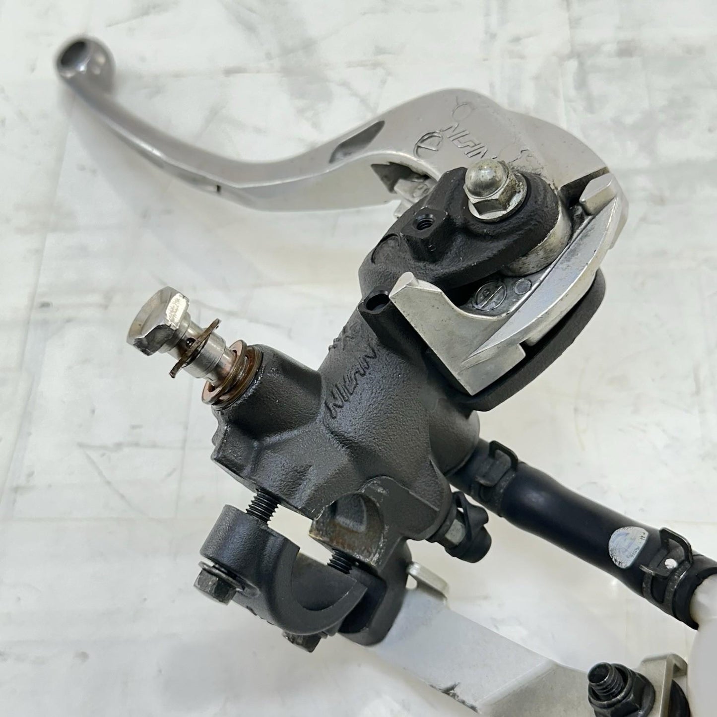 2017 - 2019 HONDA CBR1000RR FRONT BRAKE MASTER CYLINDER RESERVOIR LEVER STOCK