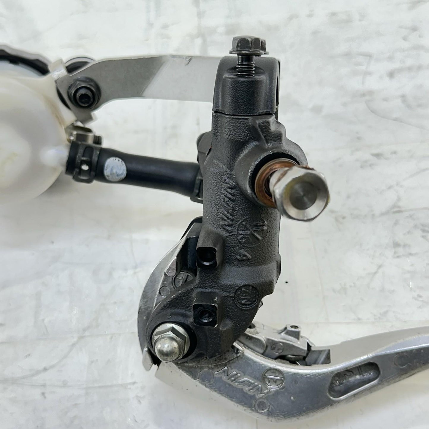2017 - 2019 HONDA CBR1000RR FRONT BRAKE MASTER CYLINDER RESERVOIR LEVER STOCK