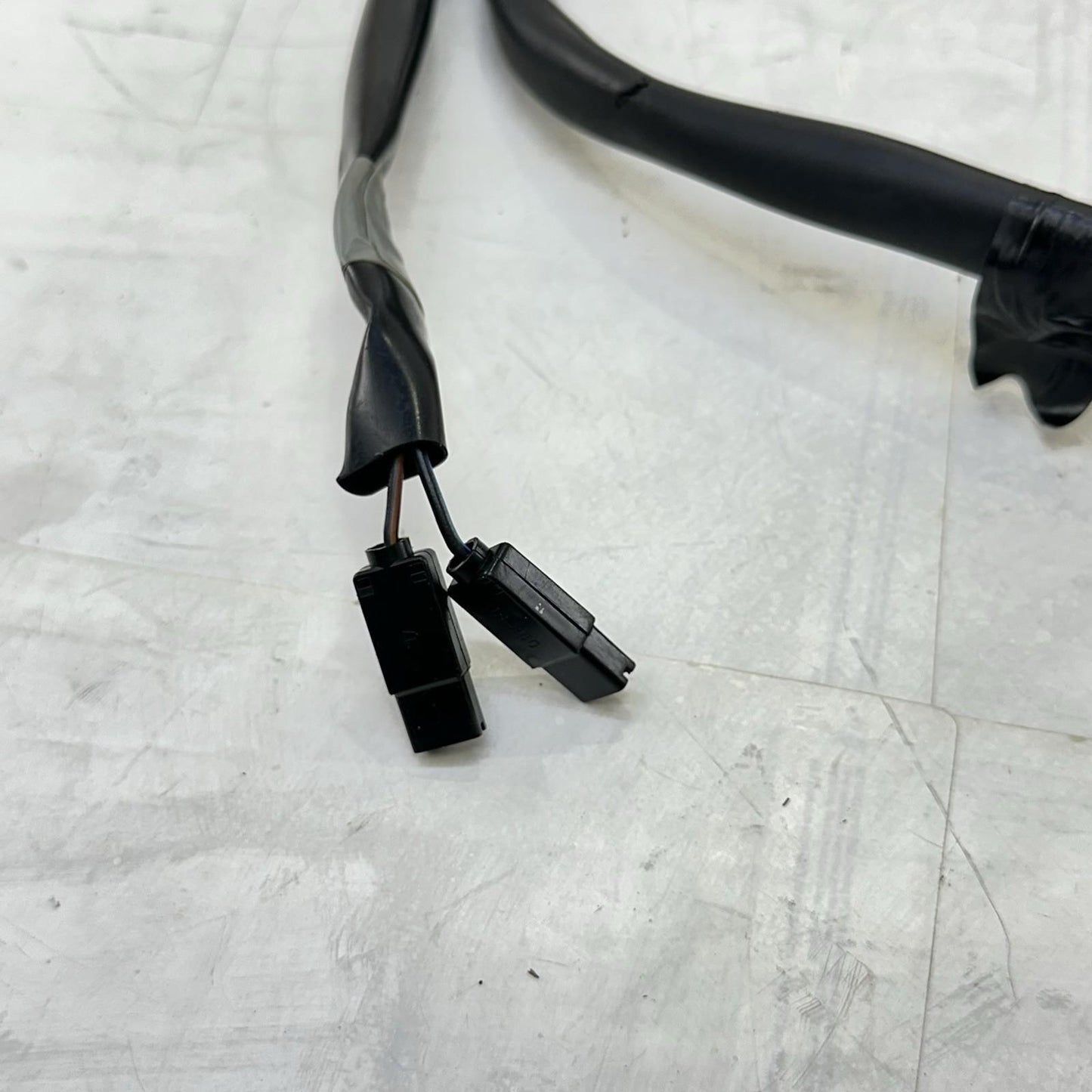 2017 - 2019 HONDA CBR1000RR LEFT SWITCH LIGHT HORN INDICATOR CONTROL *SCUFFED*
