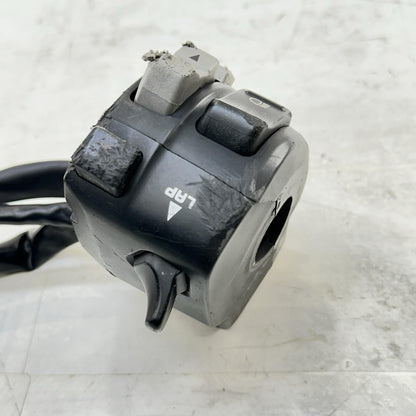 2017 - 2019 HONDA CBR1000RR LEFT SWITCH LIGHT HORN INDICATOR CONTROL *SCUFFED*