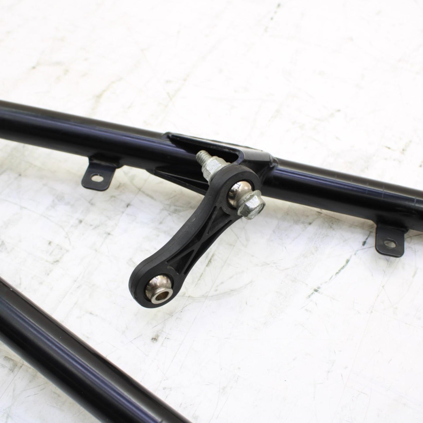 2008 CAN-AM SPYDER GS990 FRONT LOWER CONTROL ARMS LEFT RIGHT BLACK STRAIGHT
