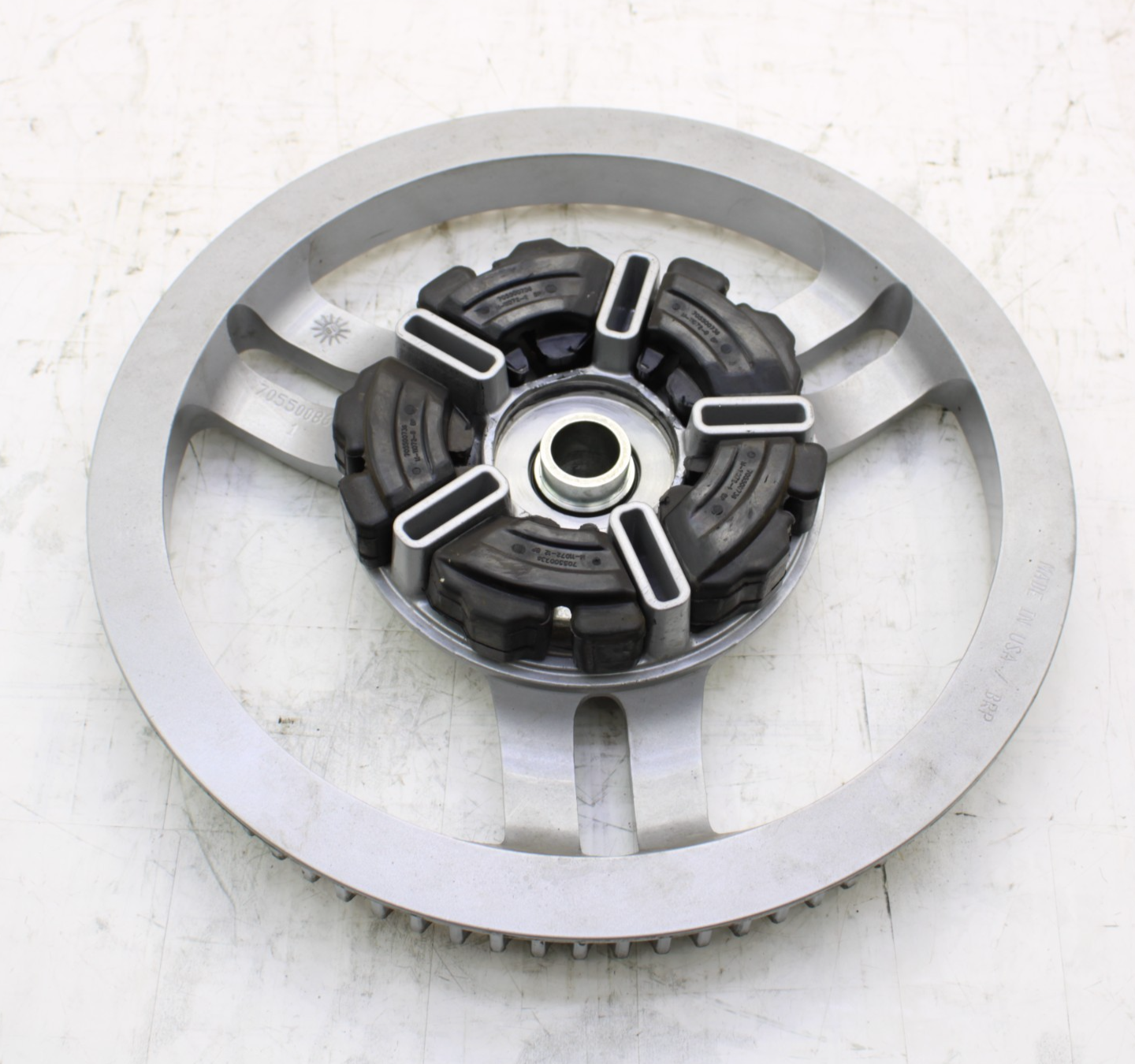 2008 CAN AM SPYDER 990 REAR SPROCKET DRIVE BELT PULLEY CUSHIONS SILVER SILVER