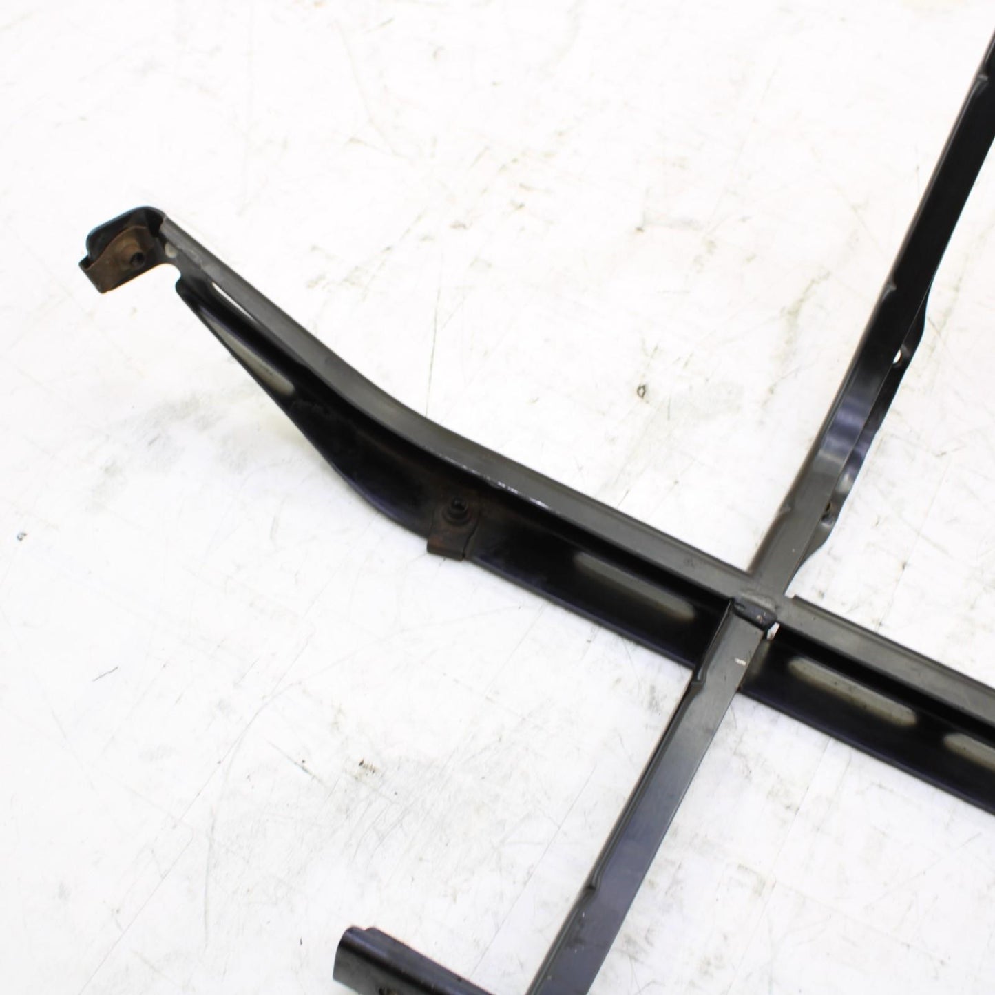 2008 CAN-AM SPYDER GS990 FRONT LOWER NOSE BAR MOUNT BRACKET STRAIGHT BLACK