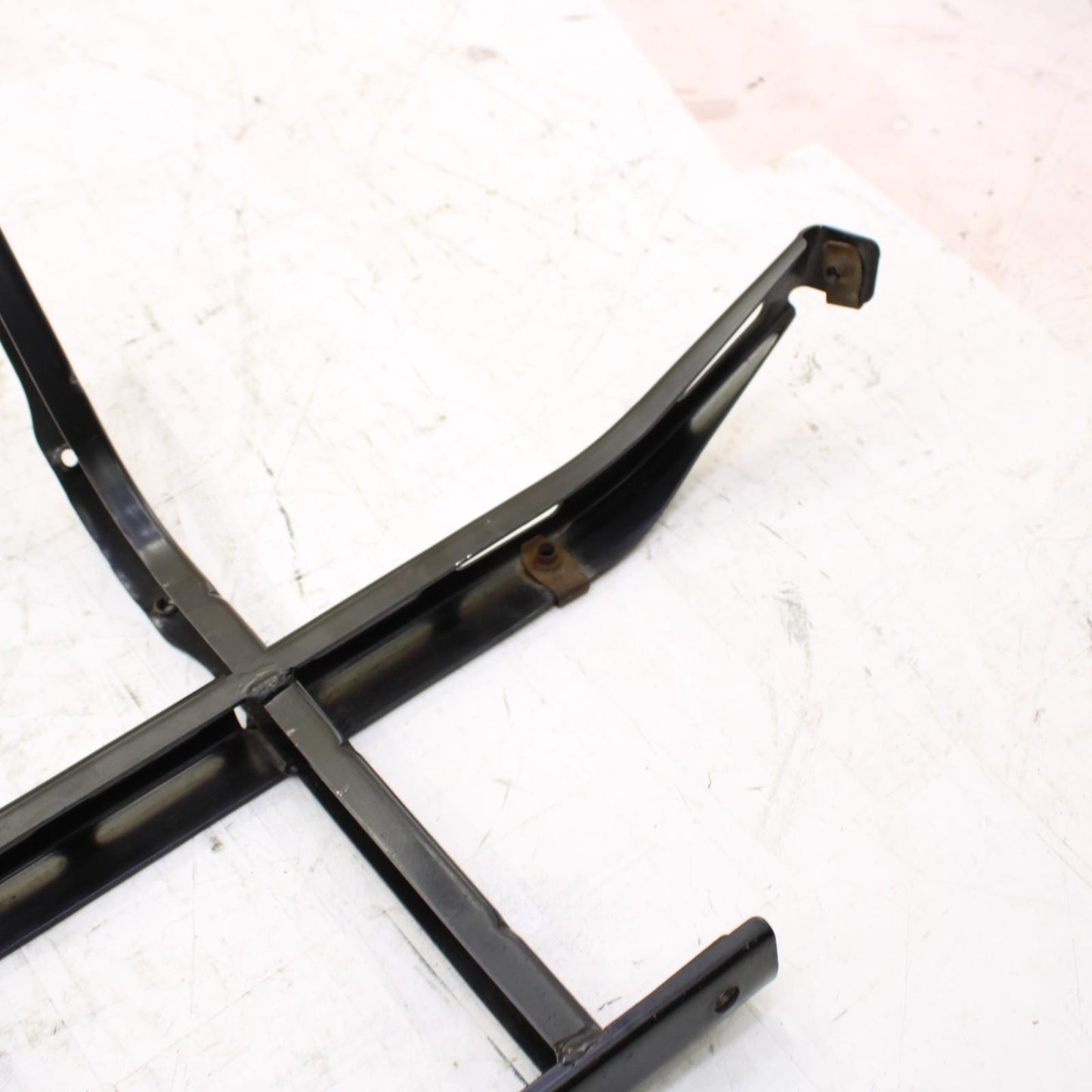 2008 CAN-AM SPYDER GS990 FRONT LOWER NOSE BAR MOUNT BRACKET STRAIGHT BLACK