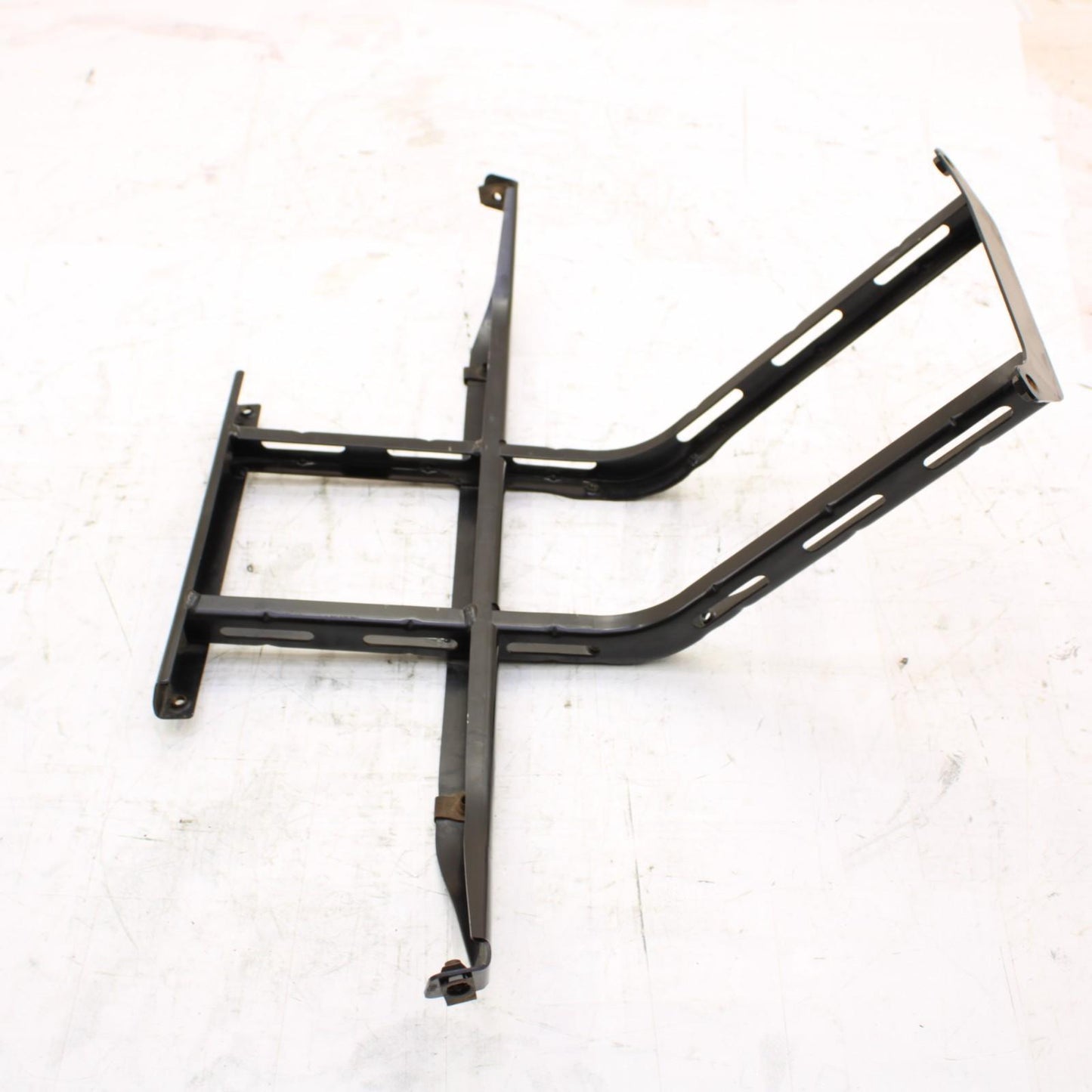 2008 CAN-AM SPYDER GS990 FRONT LOWER NOSE BAR MOUNT BRACKET STRAIGHT BLACK