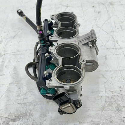 2017 - 2019 HONDA CBR1000RR THROTTLE BODY FUEL INJECTORS GAS LINES HOSES STOCK