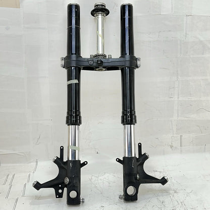 2017 - 2019 HONDA CBR1000RR FRONT FORKS LOWER TRIPLE TREE SUSPENSION SET STOCK