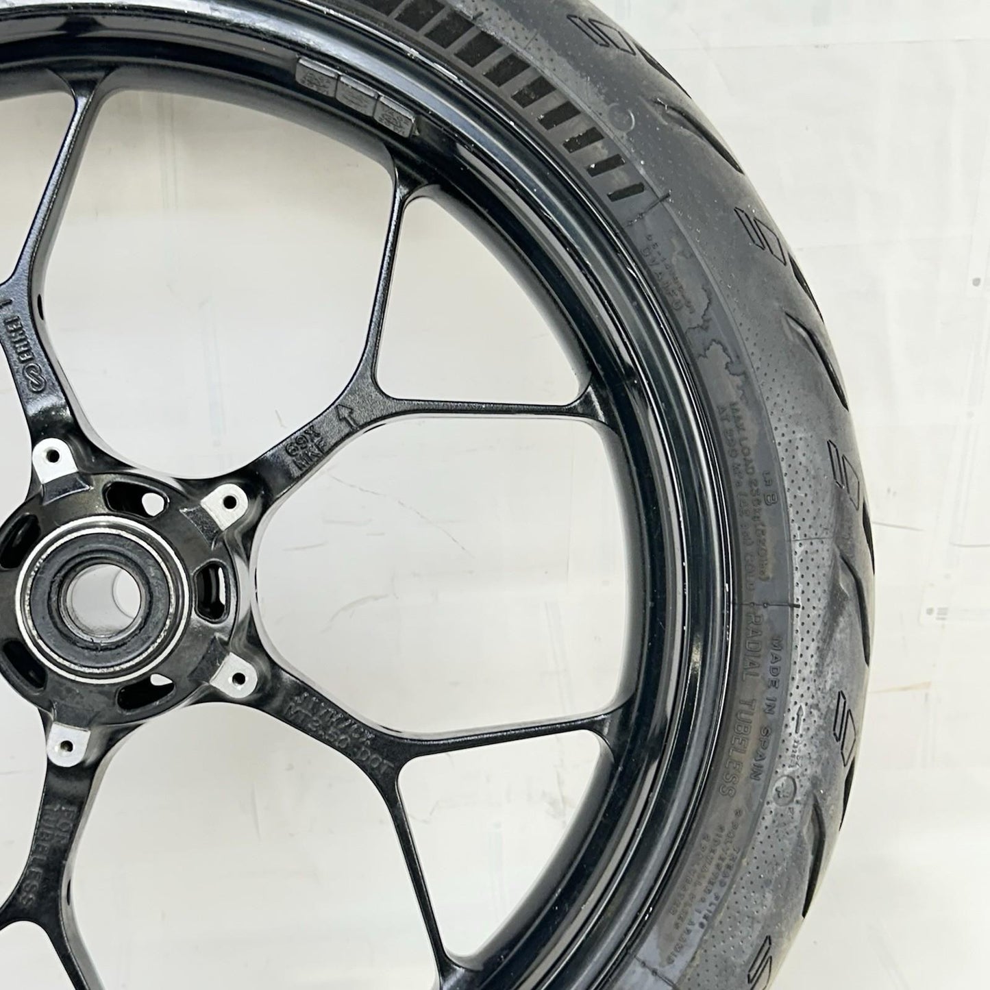 2017 - 2019 HONDA CBR1000RR FRONT WHEEL RIM TIRE RUBBER BLACK STOCK OEM