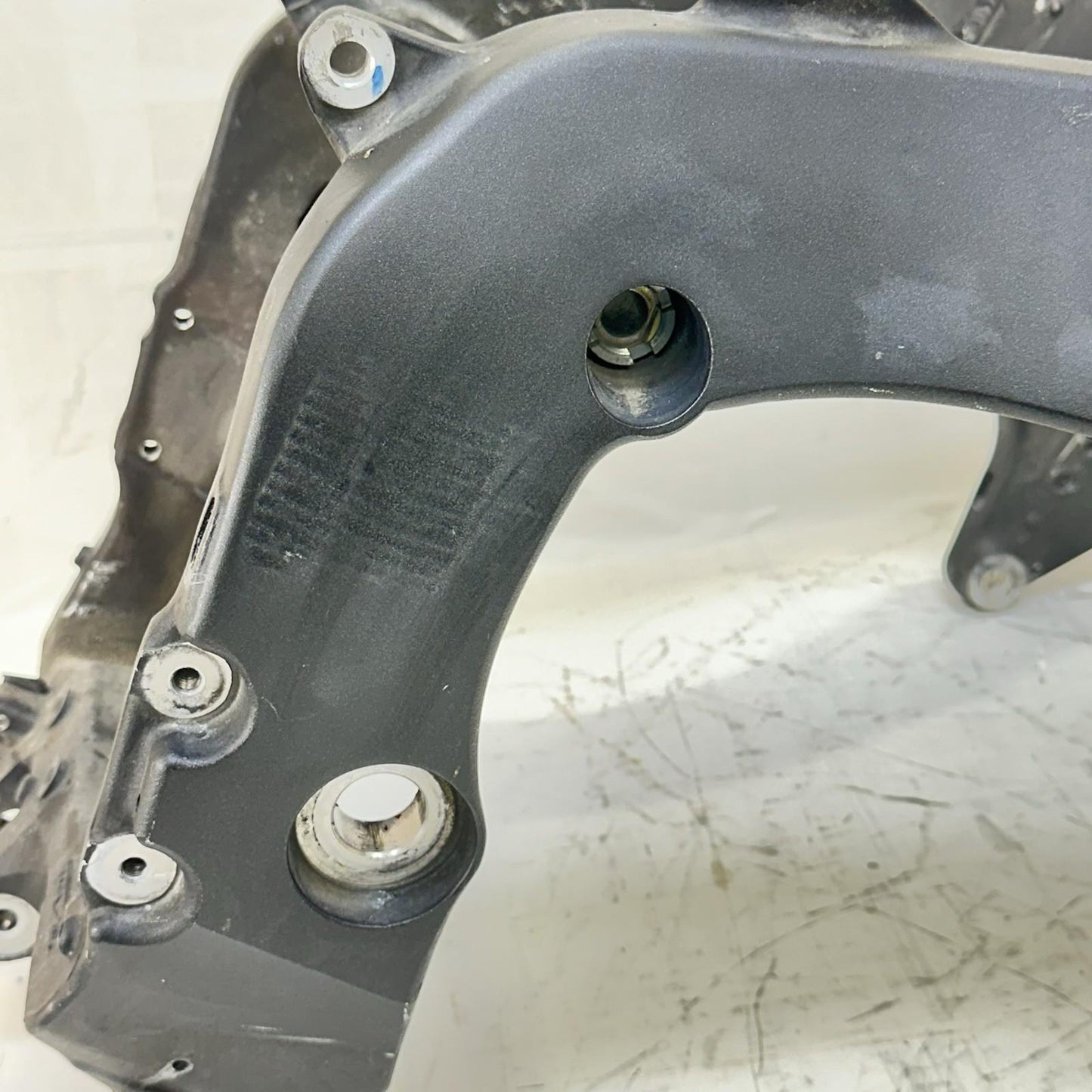 2017 - 2019 HONDA CBR1000RR MAIN FRAME BODY CHASSIS BLACK STOCK OEM