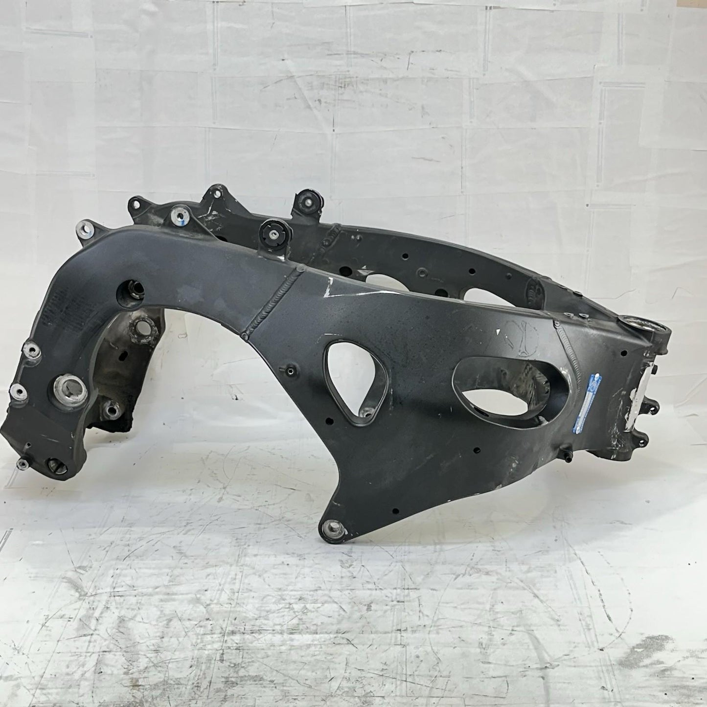 2017 - 2019 HONDA CBR1000RR MAIN FRAME BODY CHASSIS BLACK STOCK OEM