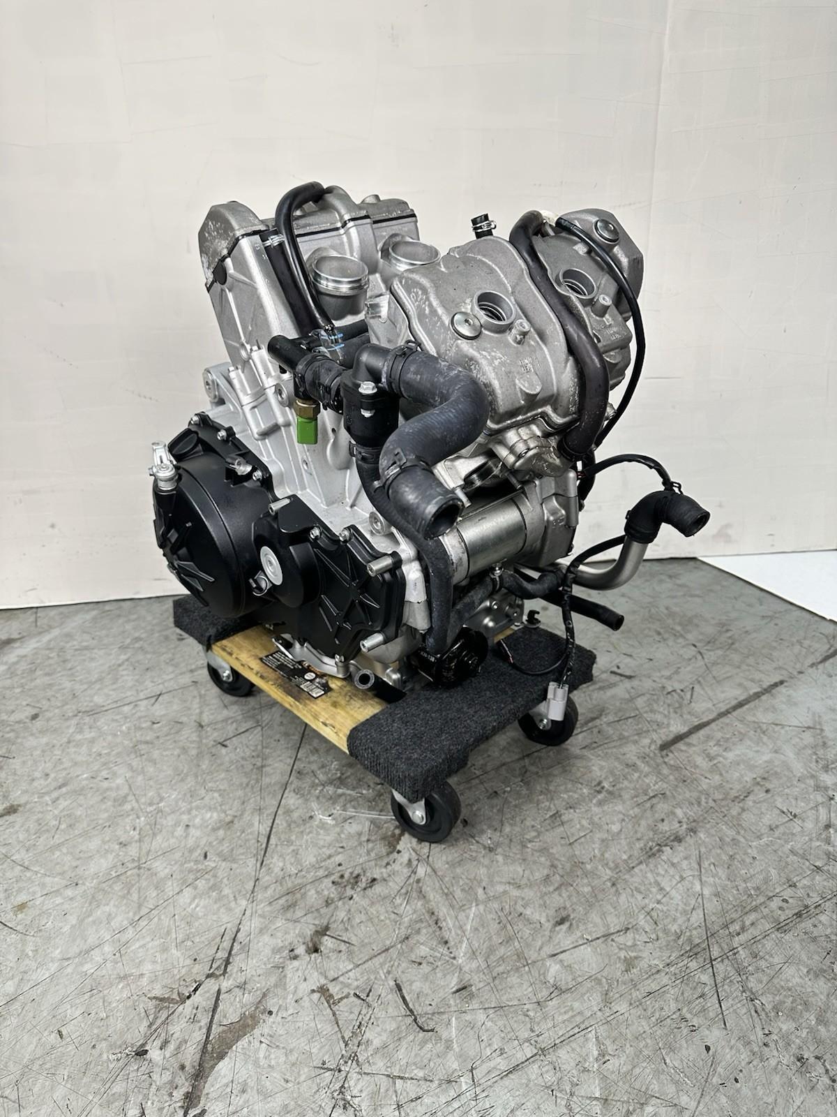 2021 - 2023 APRILIA TUONO V4 ENGINE MOTOR ABOUT 1000 MILES *TESTED COMPRESSION*