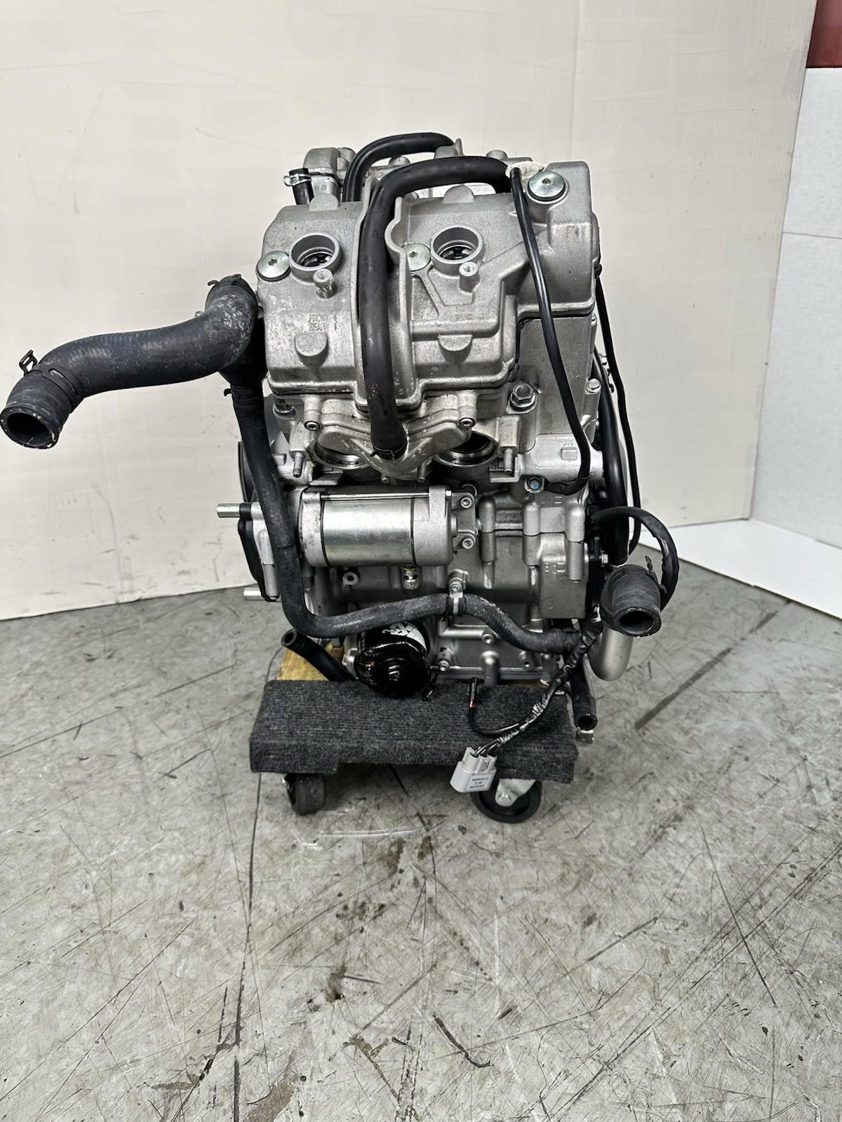 2021 - 2023 APRILIA TUONO V4 ENGINE MOTOR ABOUT 1000 MILES *TESTED COMPRESSION*