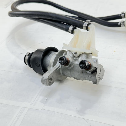 2016 CAN-AM SPYDER RT REAR BRAKE MASTER CYLINDER RESERVOIR BACK