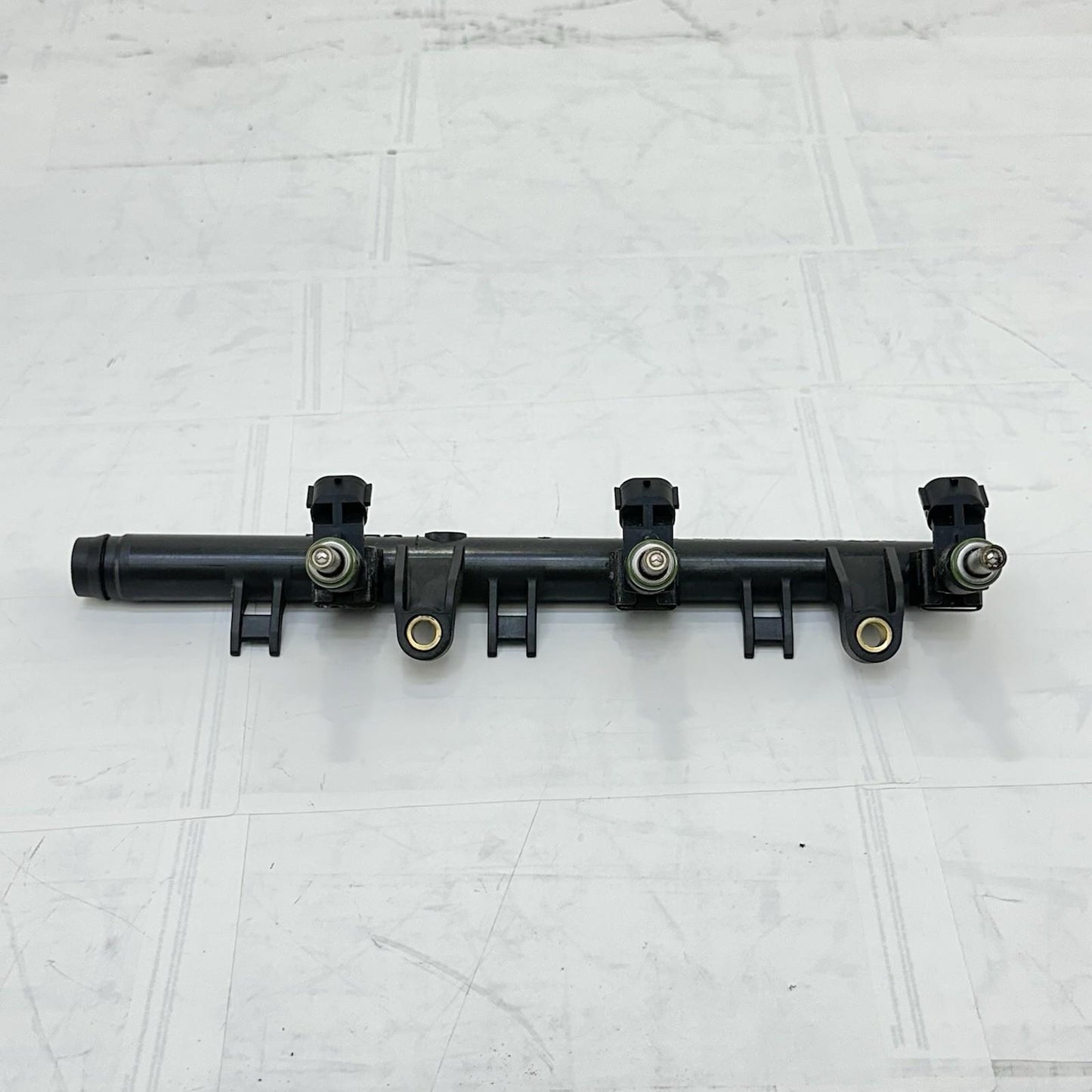2016 CAN-AM SPYDER RT FUEL INJECTORS RAILING GAS PETROL SET STOCK OEM