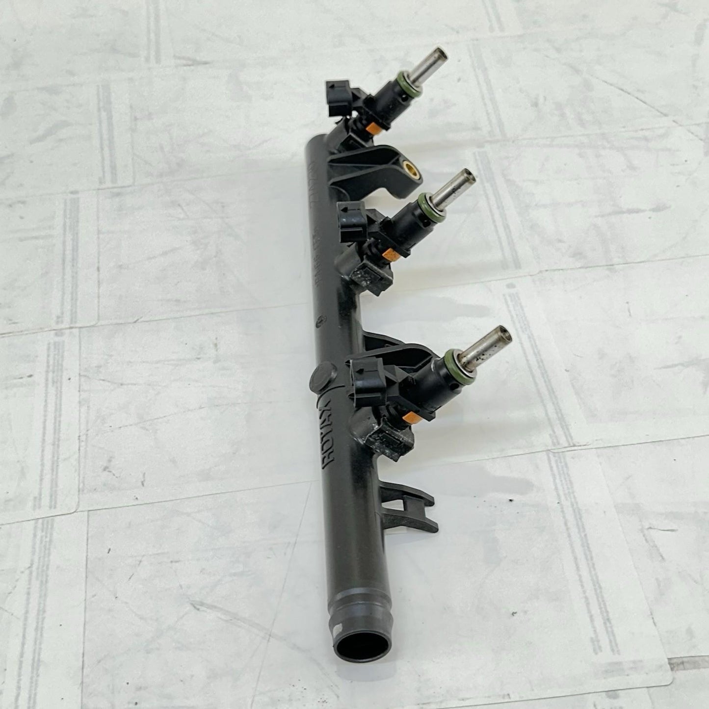 2016 CAN-AM SPYDER RT FUEL INJECTORS RAILING GAS PETROL SET STOCK OEM