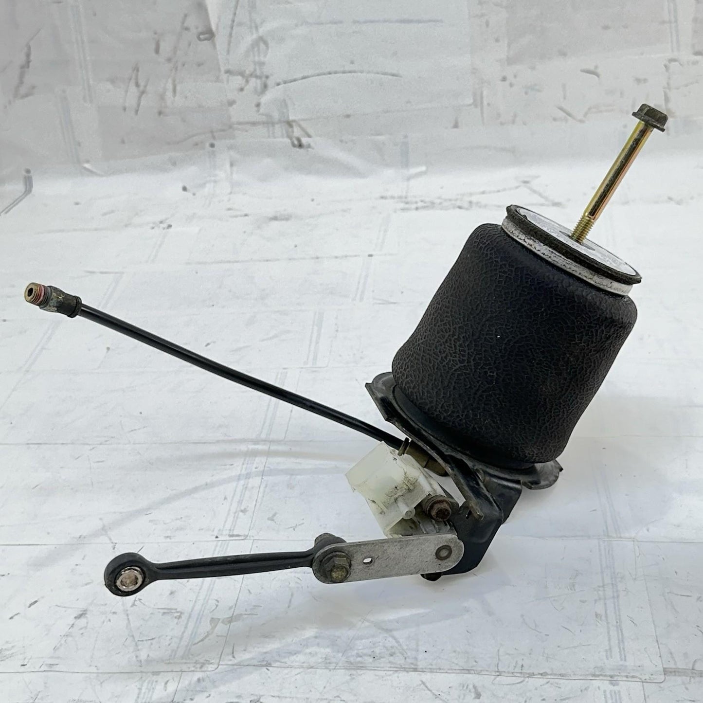2016 CAN-AM SPYDER RT REAR AIR SUSPENSION COMPRESSOR ABSORBER STOCK