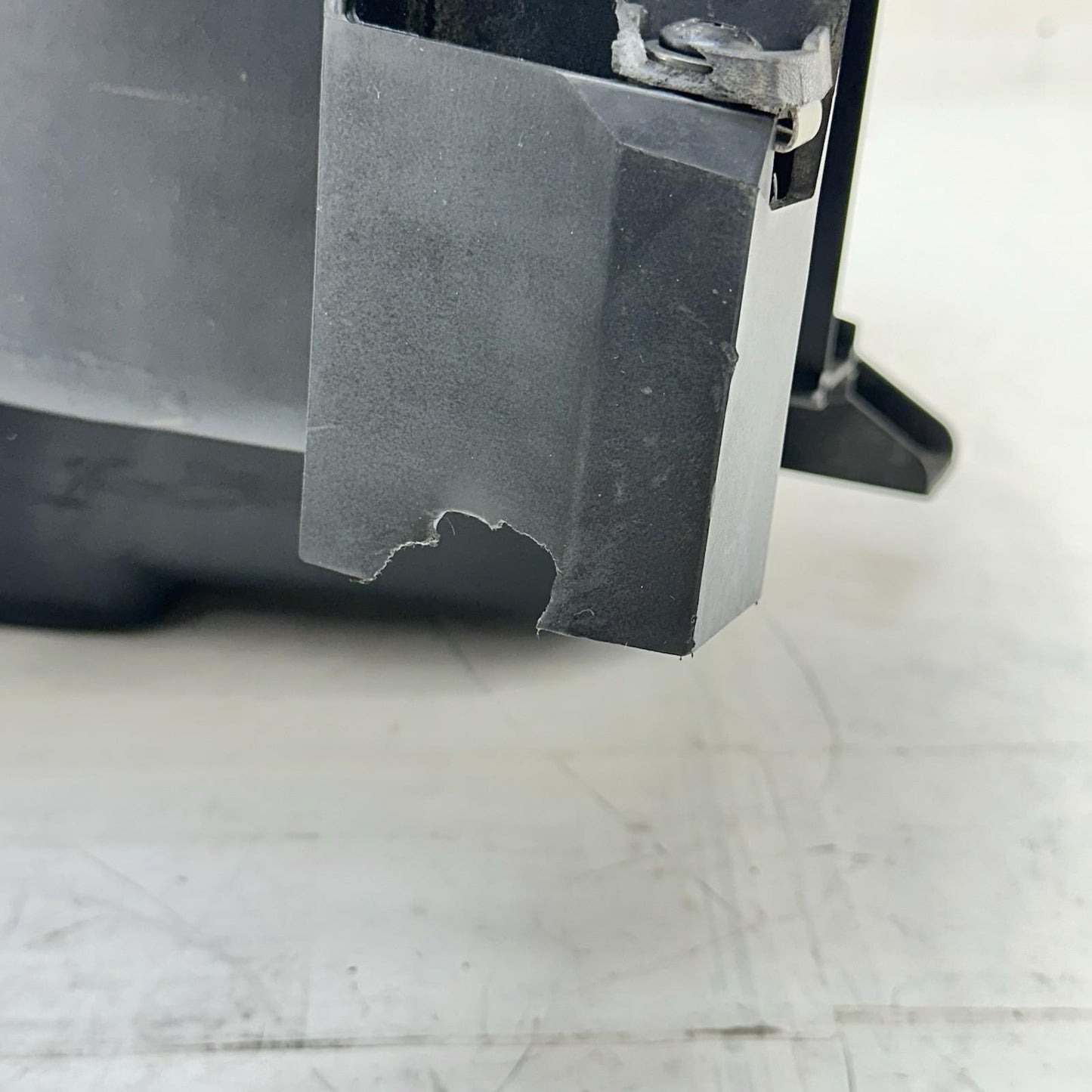 2016 CAN-AM SPYDER RT REAR SIDE STORAGE BIN TRUNK COMPARTMENT PLASTIC