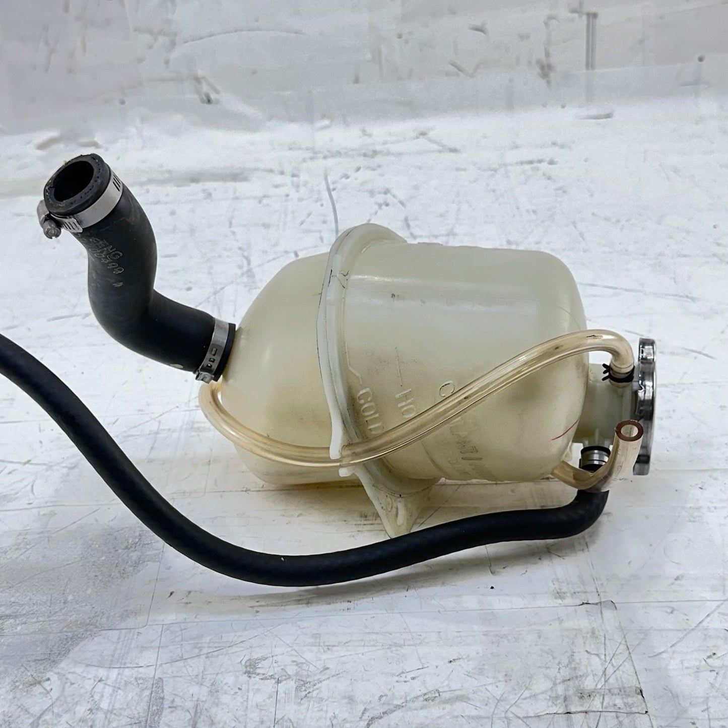 2016 CAN-AM SPYDER RT COOLANT TANK RESERVOIR OVERFLOW BOTTLE ENGINE COOLING
