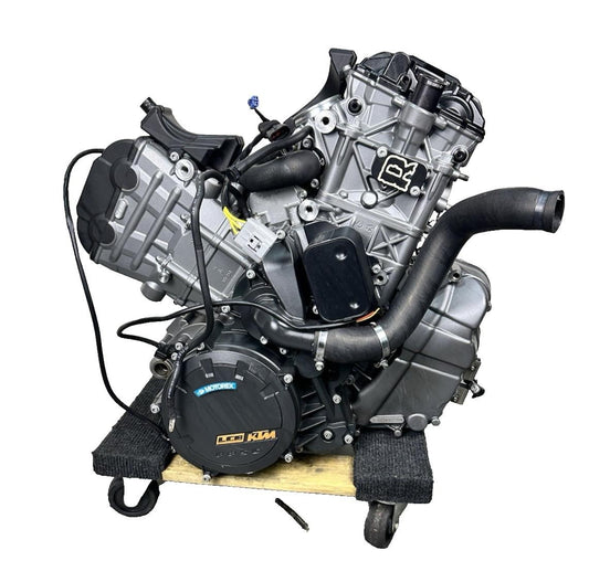 2017 - 2019 KTM 1290 SUPER DUKE GT ENGINE MOTOR COMPLETE TESTED GOOD COMPRESSION