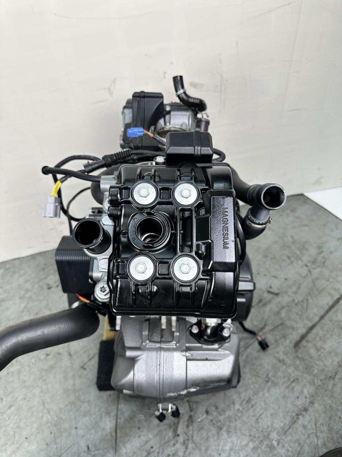 2017 - 2019 KTM 1290 SUPER DUKE GT ENGINE MOTOR COMPLETE TESTED GOOD COMPRESSION