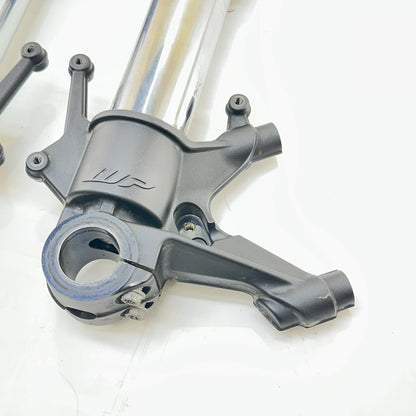 2017 - 2019 KTM 1290 SUPER DUKE GT FORKS FRONT SUSPENSION TUBES ABSORBERS WP