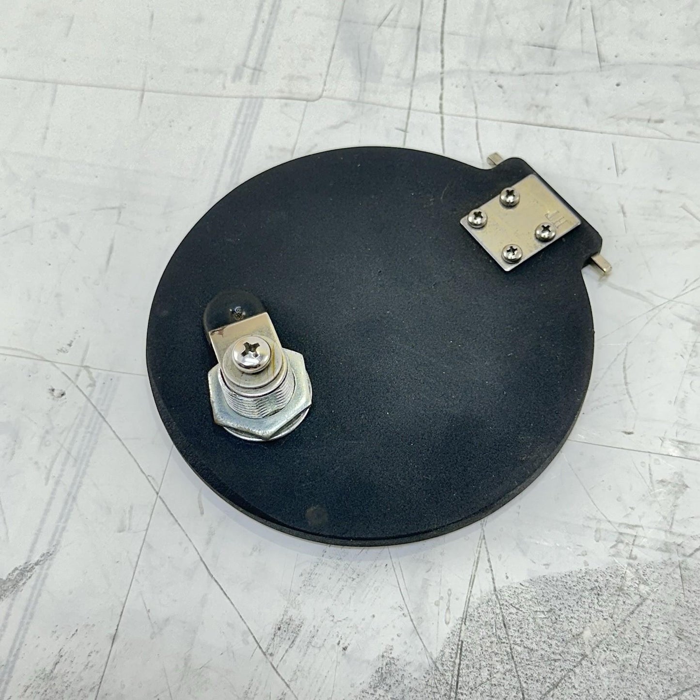 2016 CAN-AM SPYDER RT FUEL TANK LOCK KEY GAS CAP LID COVER GUARD BOLTS SET