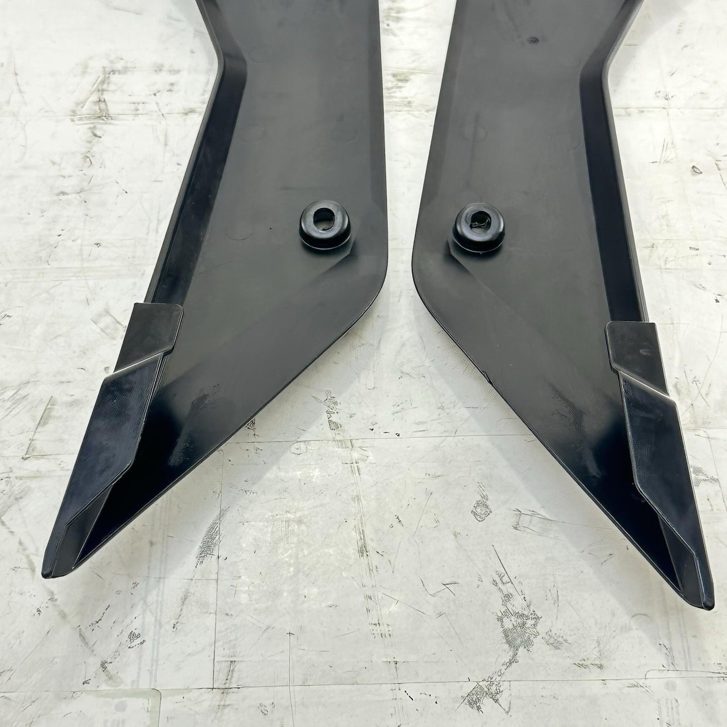 2017 - 2019 KTM 1290 SUPER DUKE GT FUEL TANK SIDE FAIRINGS TRIM COVER LEFT RIGHT
