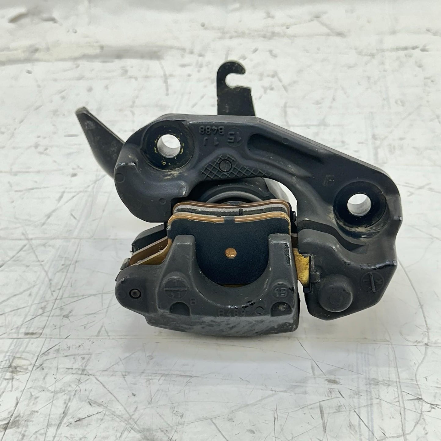 2016 CAN-AM SPYDER RT REAR BRAKE CALIPER BACK PADS BLACK BOLTS BREMBO