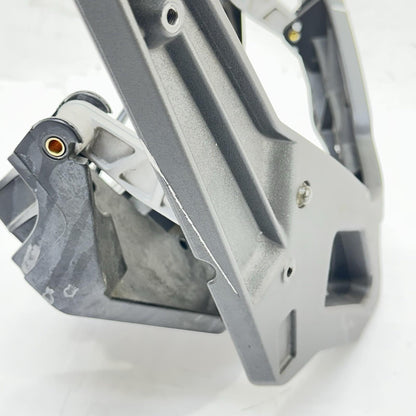 2016 CAN-AM SPYDER RT FRONT SERVO WINDSHIELD MOTOR RAISE LOWER FRONT BRACKET