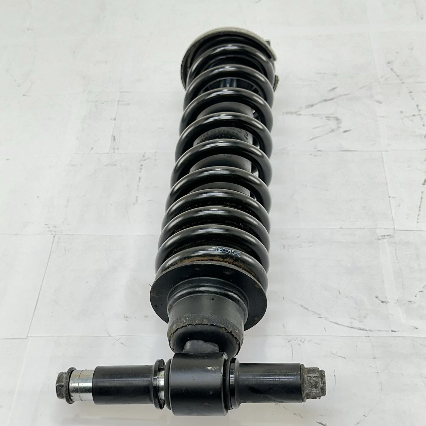 2016 CAN-AM SPYDER RT REAR SHOCK BACK SUSPENSION ABSORBOR BLACK STOCK