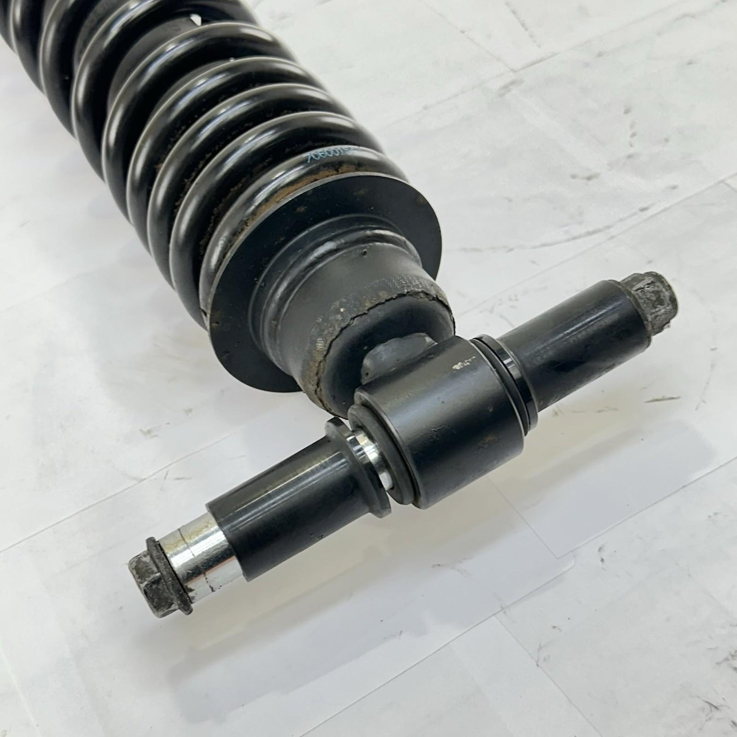 2016 CAN-AM SPYDER RT REAR SHOCK BACK SUSPENSION ABSORBOR BLACK STOCK