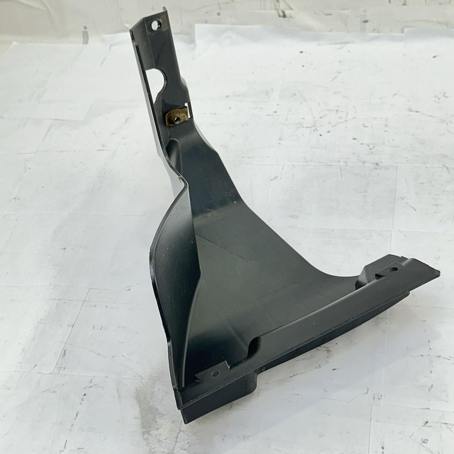 2016 CAN-AM SPYDER RT INNER FENDER COVER FAIRING TRIM PLASTIC BLACK STOCK