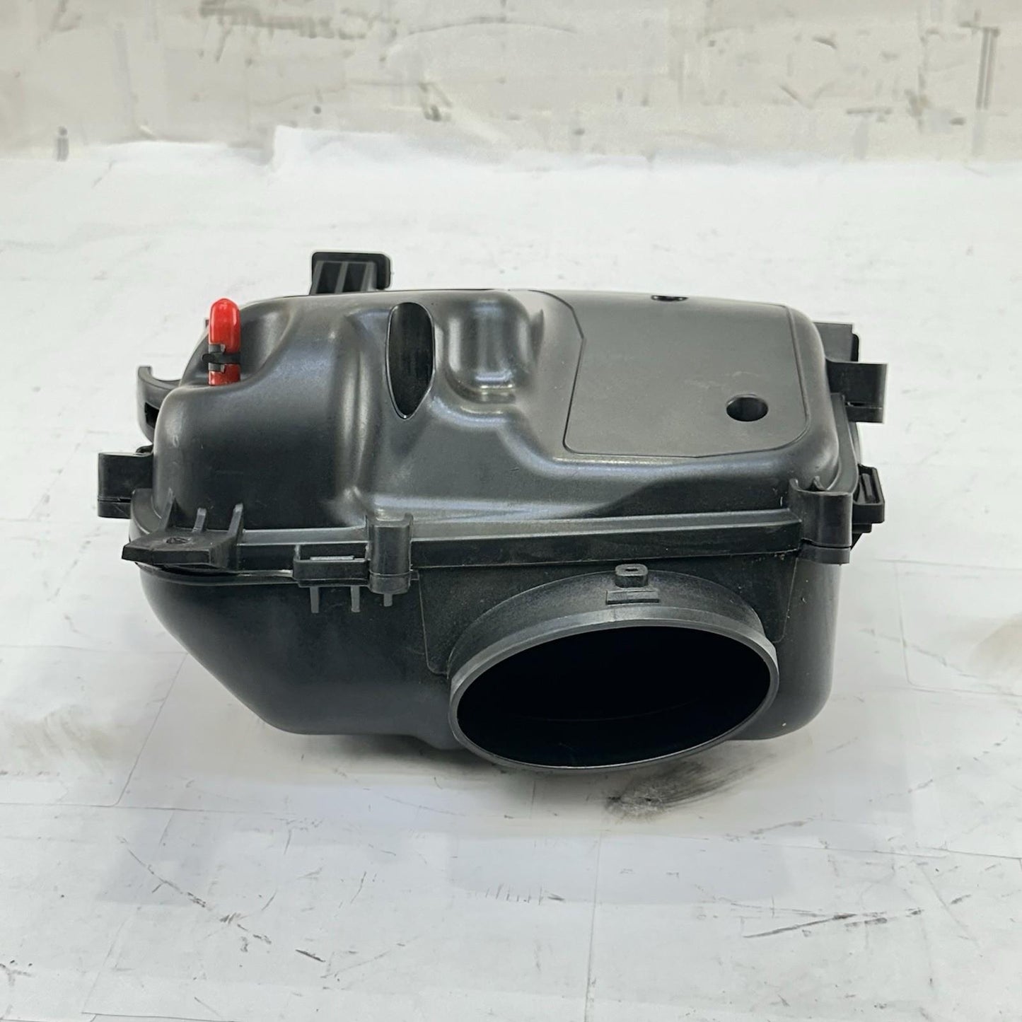 2016 CAN-AM SPYDER RT RIGHT AIR INTAKE SILENCER ASSY BLACK STOCK