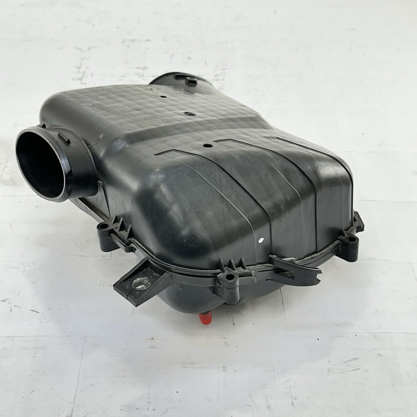 2016 CAN-AM SPYDER RT RIGHT AIR INTAKE SILENCER ASSY BLACK STOCK