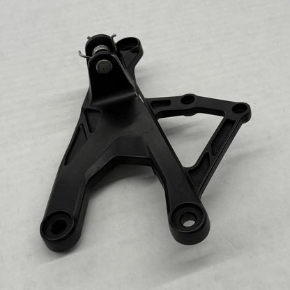 2015 - 2025 YAMAHA YZF R1 RIGHT REARSET BRACKET FRONT BRAKE PEDAL SPRING STOCK