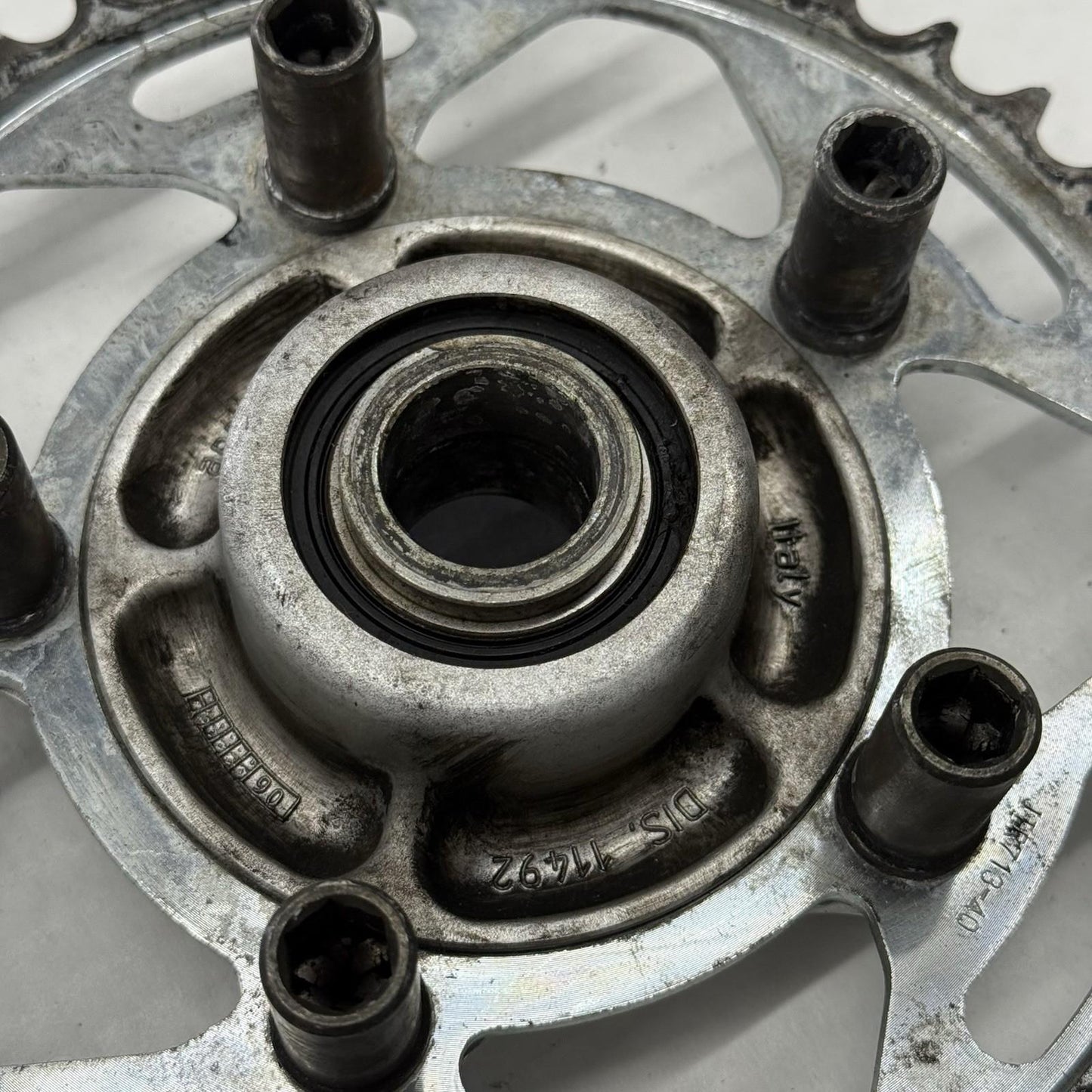 2017 - 2020 APRILIA RSV4 RR REAR SPROCKET GEAR HUB COVER FINAL DRIVE