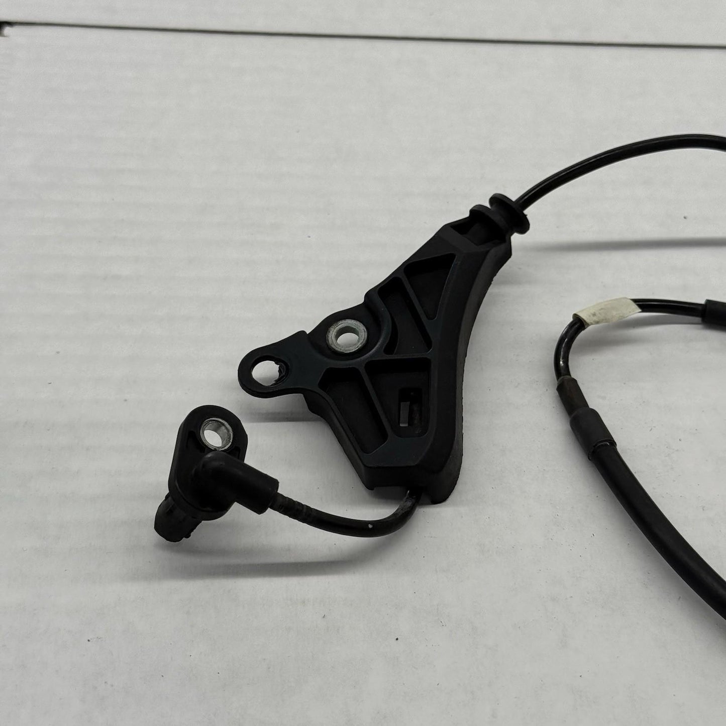 2015 - 2024 YAMAHA YZF R1 REAR ABS SENSOR BRAKE WHEEL SPEED ELECTRICAL SYSTEM