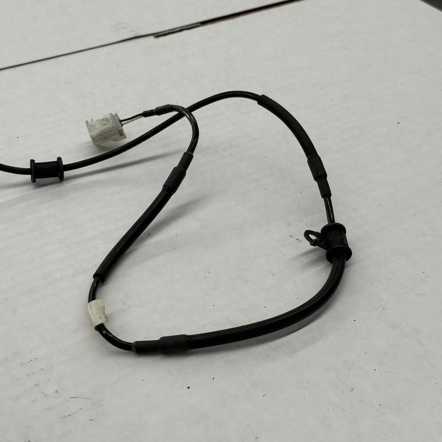 2015 - 2024 YAMAHA YZF R1 REAR ABS SENSOR BRAKE WHEEL SPEED ELECTRICAL SYSTEM